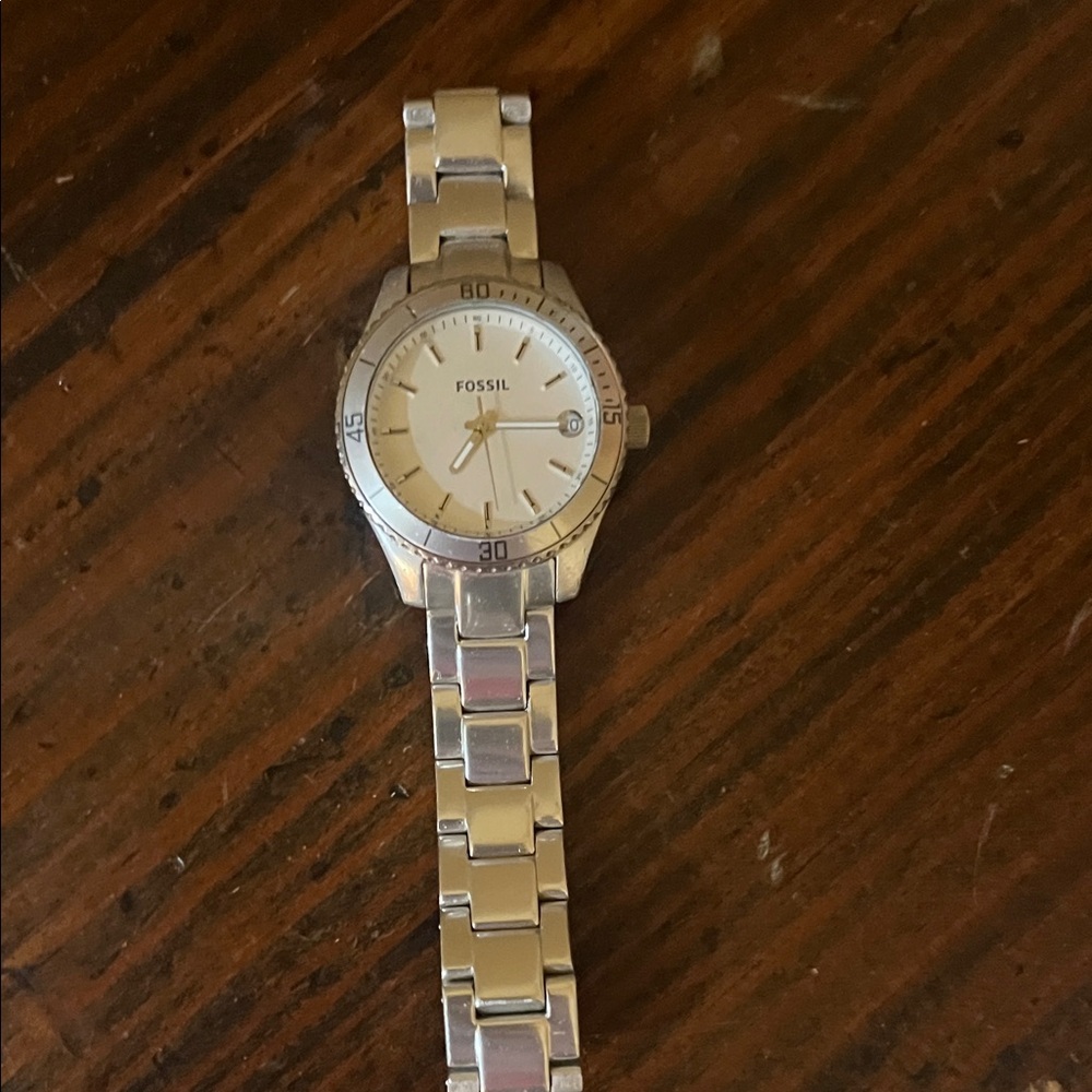 Fossil Retro Traveler Stainless Steel Watch EUC - Picture 4 of 12